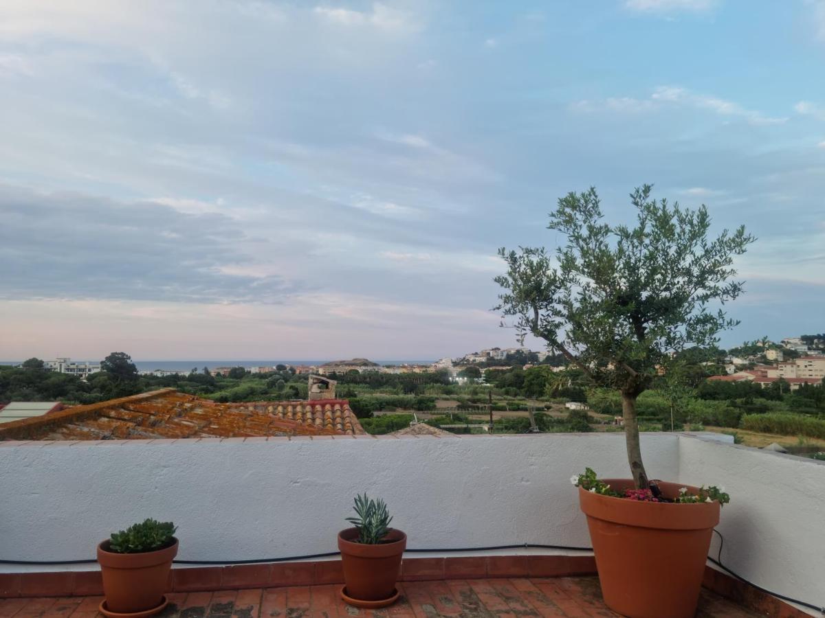 Amb Encant I Estil Mediterrani En Zona Tranquilla De Llanca I Amb Terrassa Ngoại thất bức ảnh