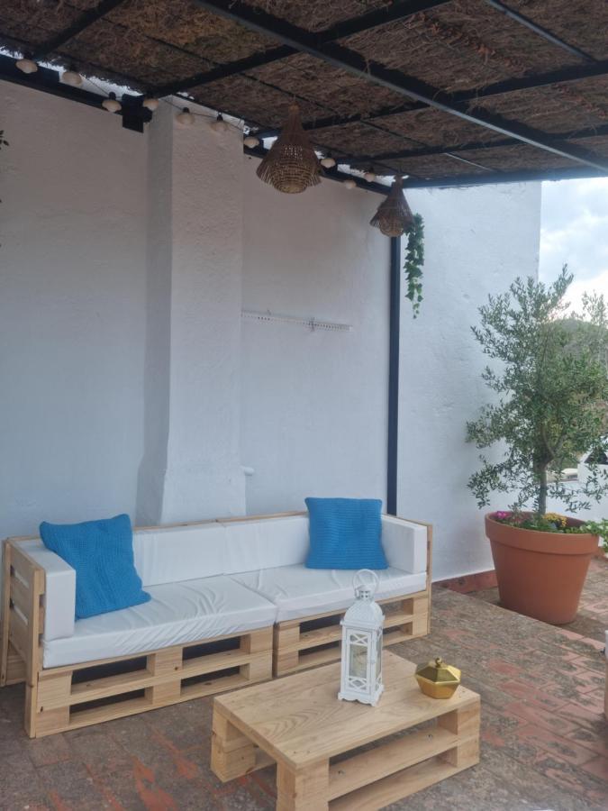 Amb Encant I Estil Mediterrani En Zona Tranquilla De Llanca I Amb Terrassa Ngoại thất bức ảnh